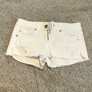 America Eagle Destroyed White Denim Short